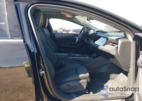 2025 Audi A6 E-Tron Premium Plus z USA, uszkodzony, nr VIN WAU2CAGH1SA018325